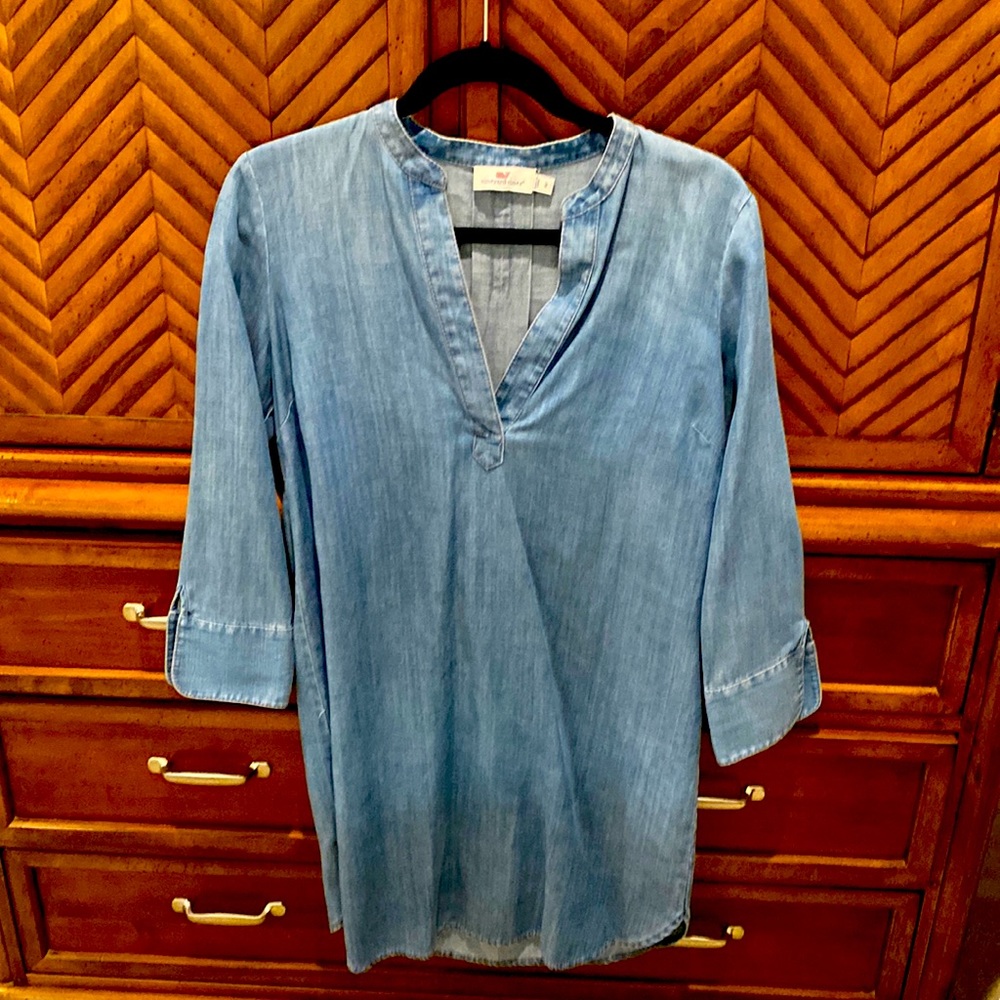 Denim vineyard vine dress size 2